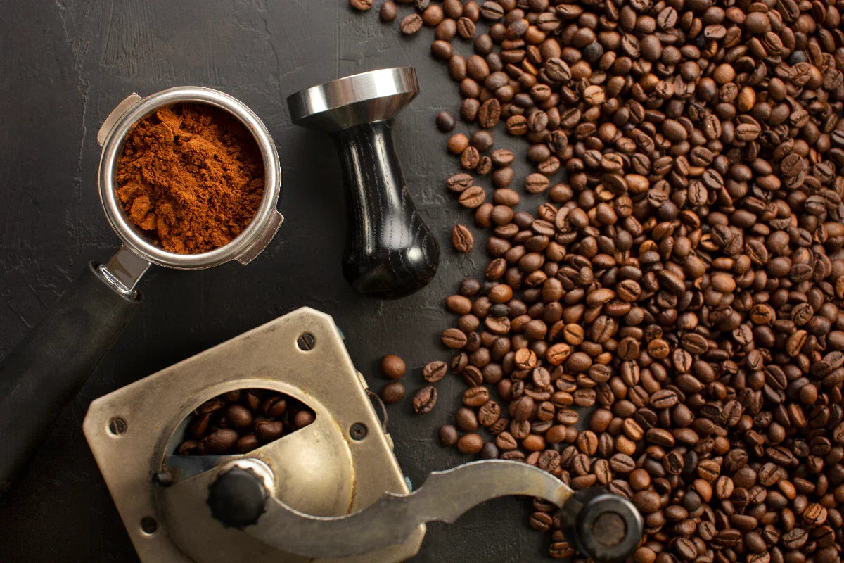 Kahve Değirmeni Nasıl Kullanılır? Evde Doğru Öğütüm İçin Uygulamalı Rehber